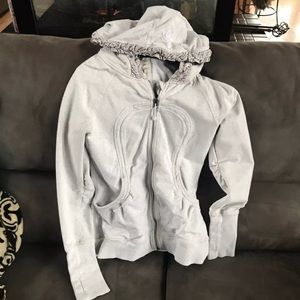 Lululemon Hoodie Size 6